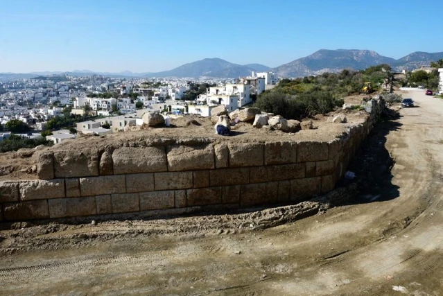 Büyük İskender'in yıktığı sur duvarları gün yüzüne çıktı
