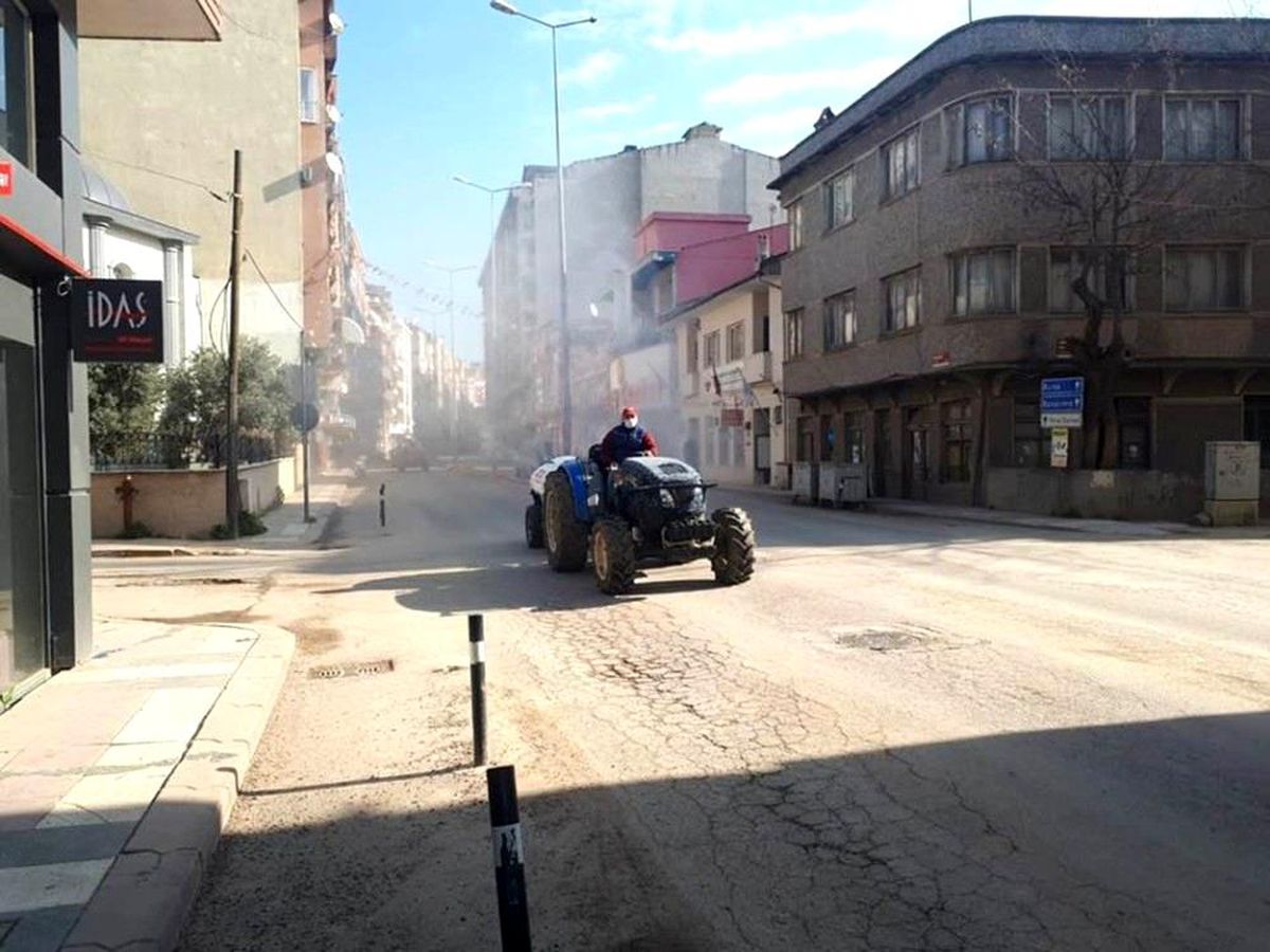 Erdek\'te Korona virüse karşı belediye-çiftçi dayanışması