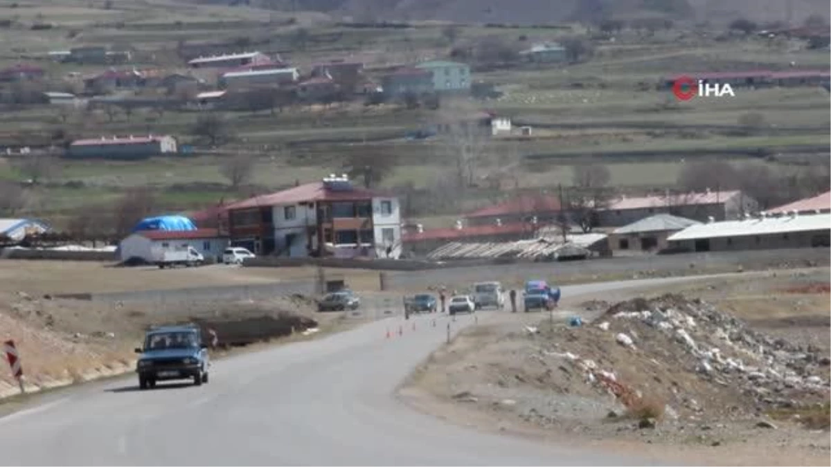 Son dakika haber: Erzincan\'da Günebakan köyü Covid-19 tedbirleri kapsamında karantinaya alındı