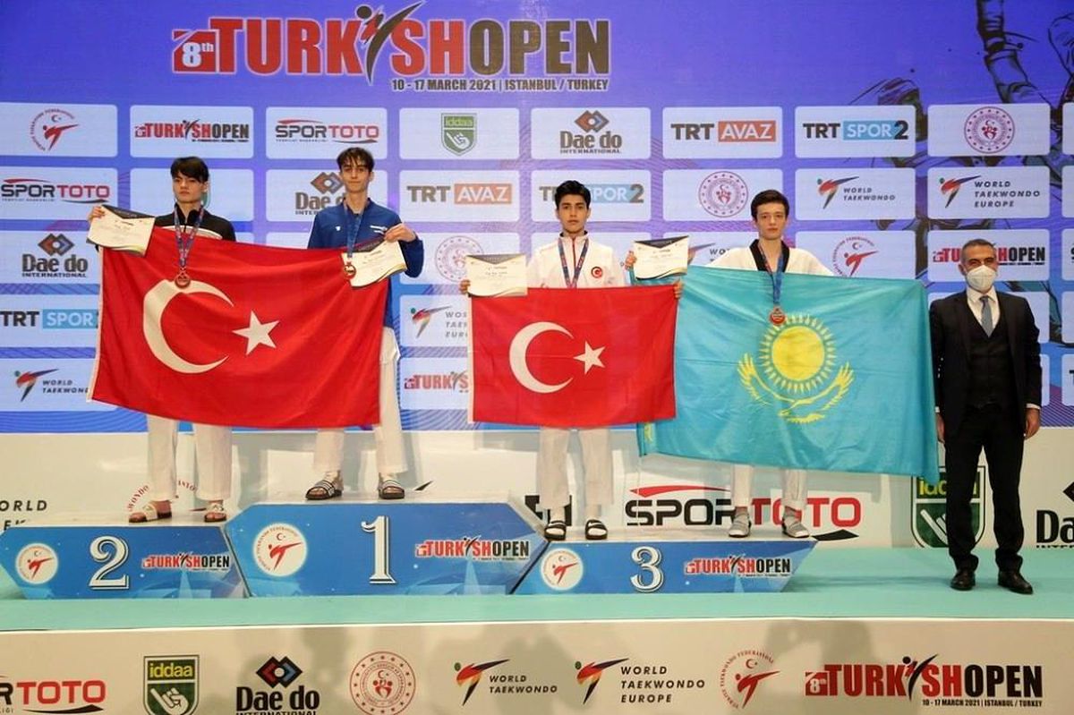 Turkish Open 2021\'in altıncı gününde genç milli tekvandoculardan 6\'sı altın 22 madalya