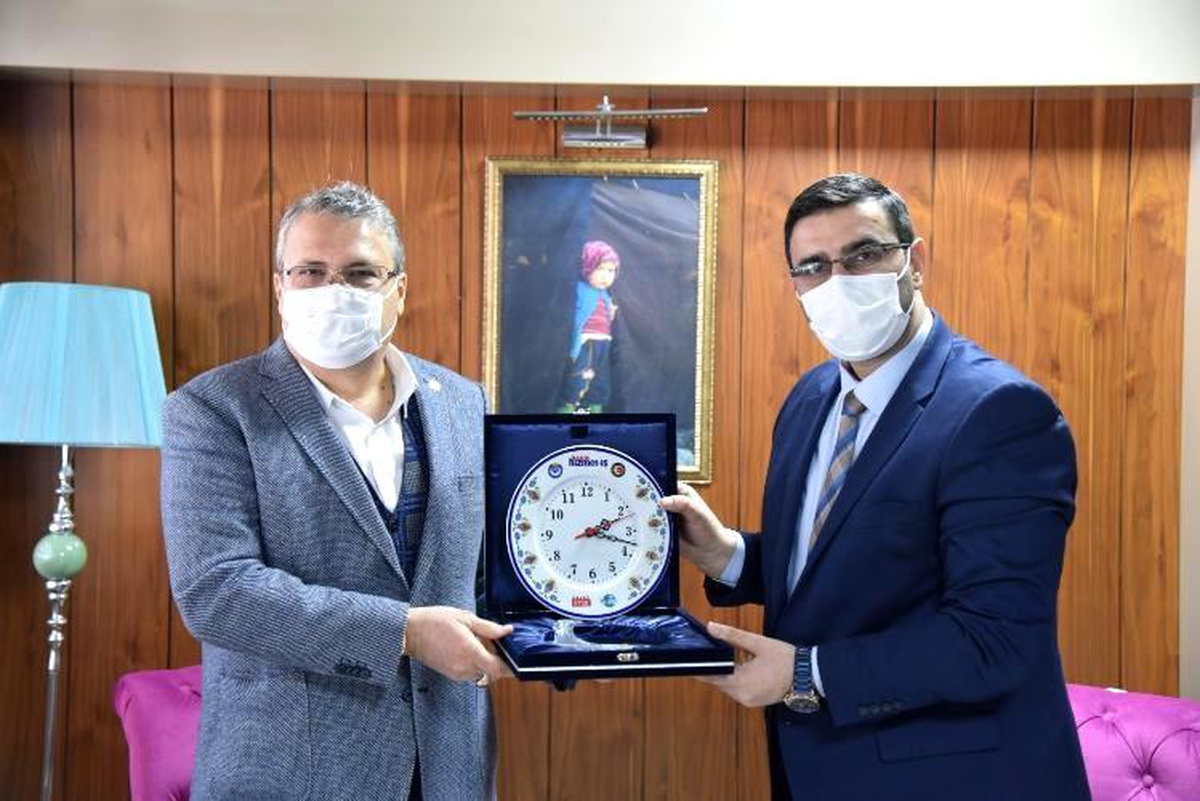 Hizmet-İş\'ten Yunusemre Belediyesine toplu sözleşme teşekkürü