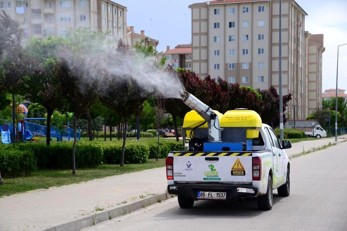 Son dakika! Kahramankazan Belediyesi haşerelerin önüne geçmek için çalışıyor