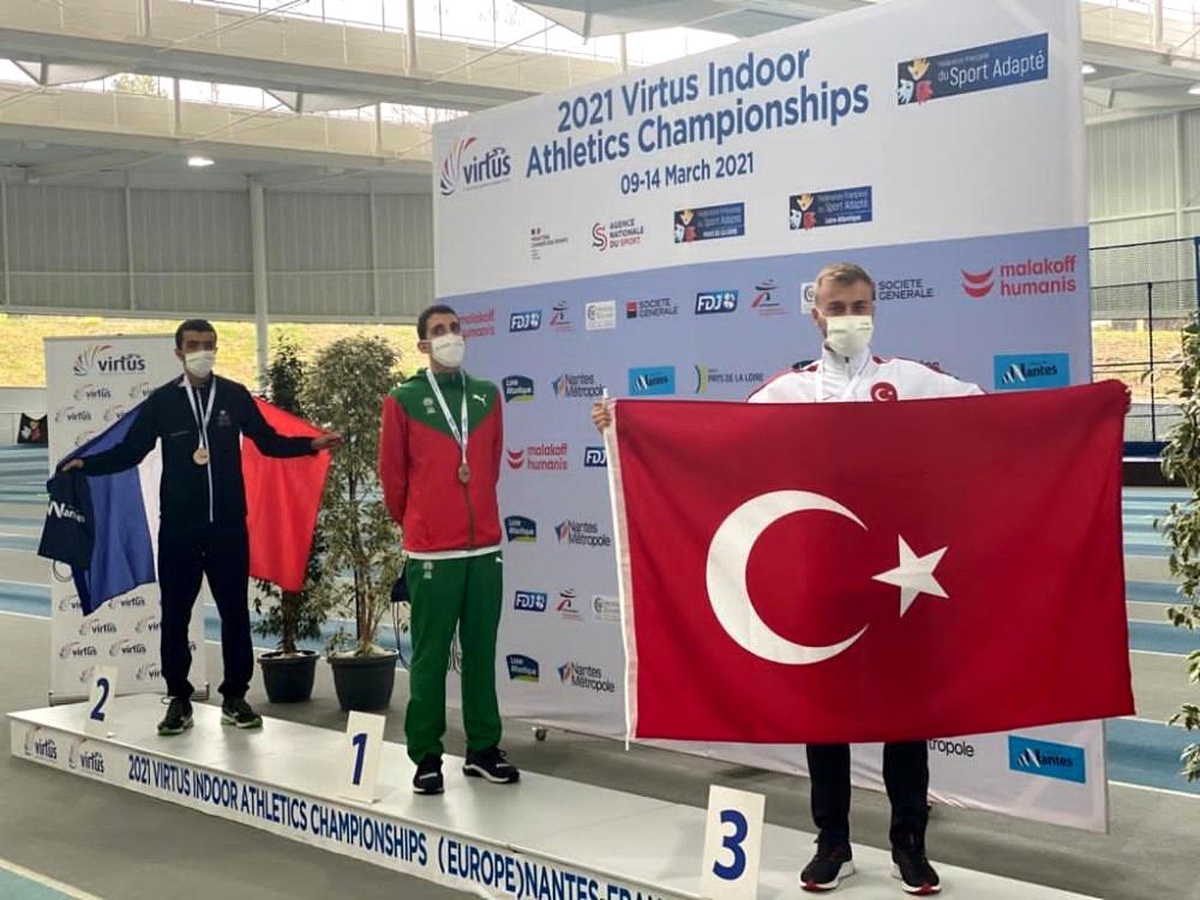 Kütahyalı sporcu Oğuz Türker\'den Avrupa üçüncülüğü