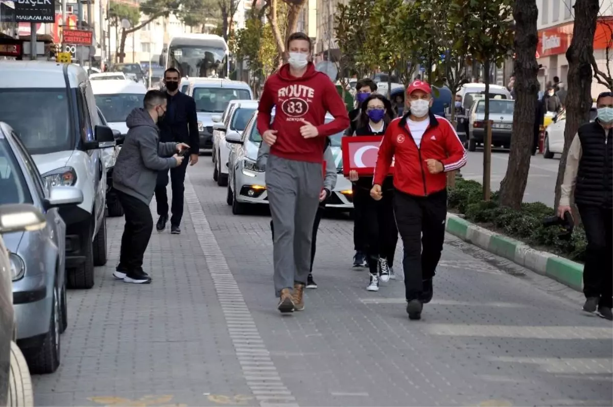 Kutsal emanetler yola çıktı