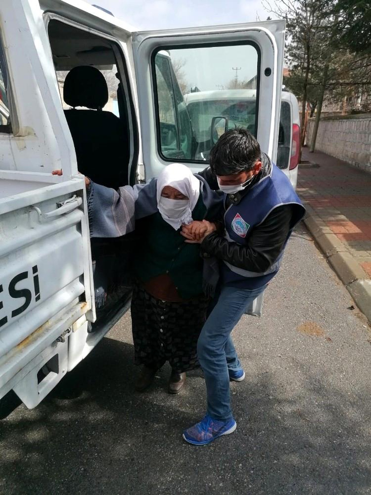 Melikgazi\'de zabıta ekiplerinden örnek davranış