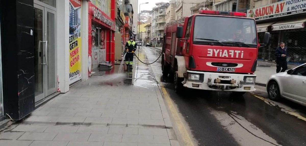 Nevşehir\'de temizlik ekipleri iş başında