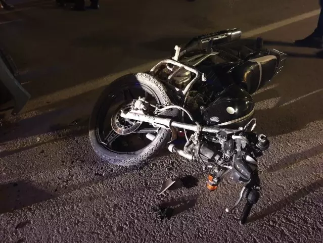 Reyhanlı'da trafik kazası kamerada Reyhanlı'da trafik kazası kamerada