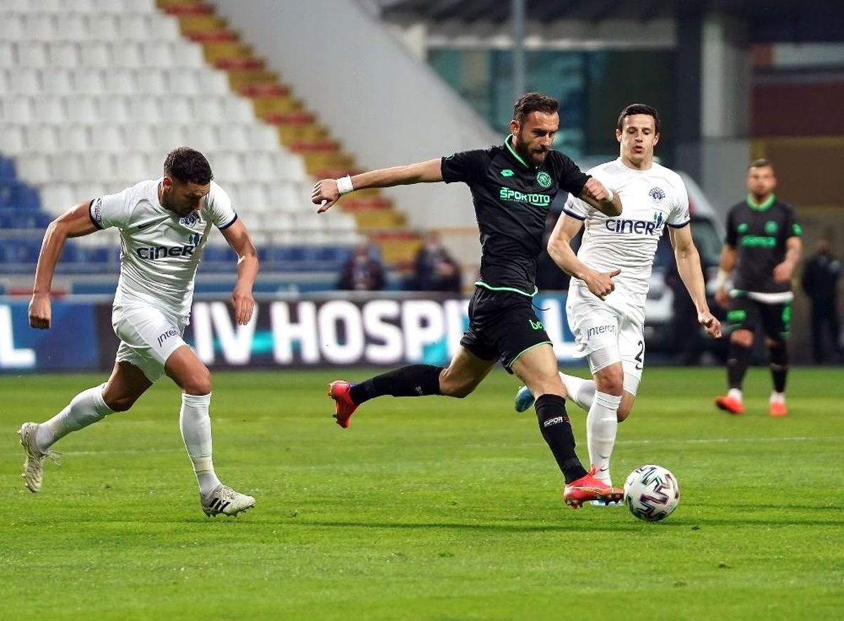 Süper Lig: Kasımpaşa: 0 Konyaspor: 0 (Maç devam ediyor)