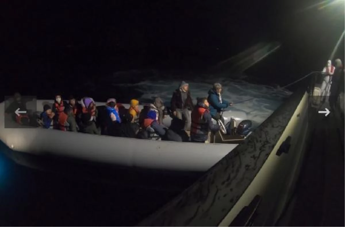 Son dakika haber... Yunanistan\'ın ölüme terk ettiği 20 kaçak göçmeni Türk Sahil Güvenlik ekipleri kurtardı
