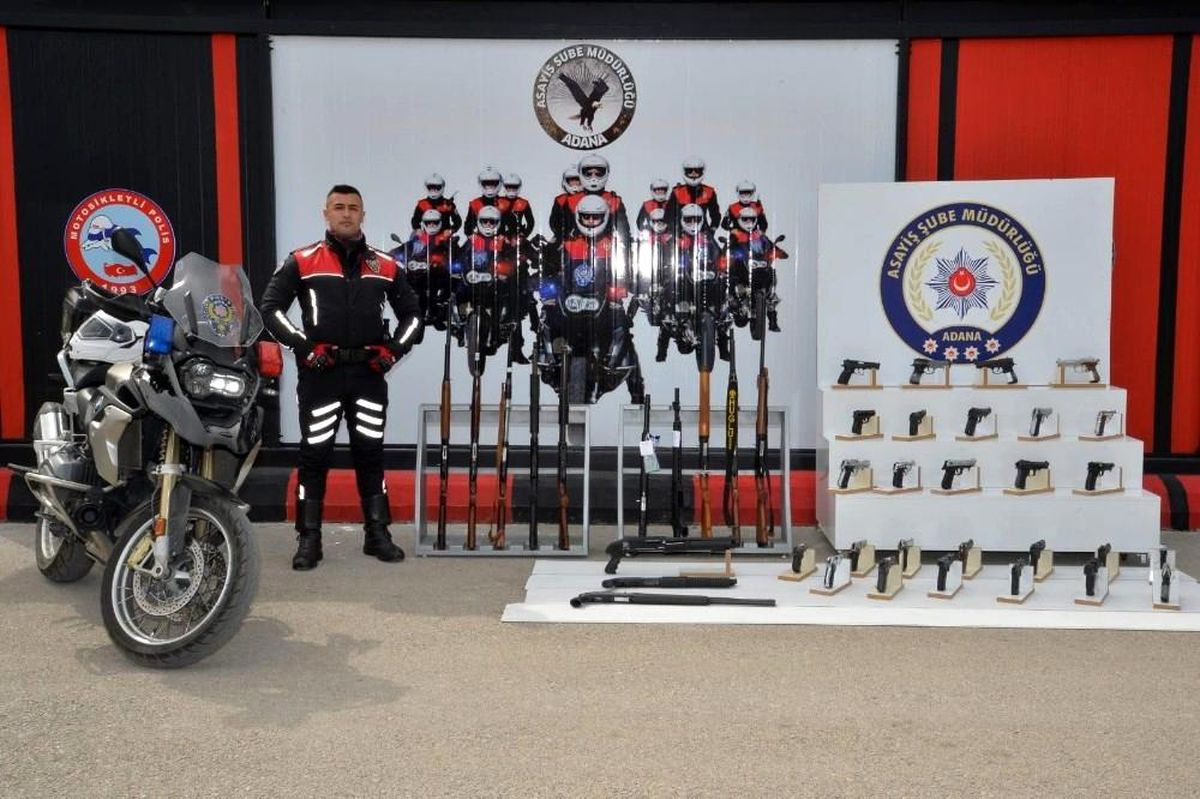 Son dakika haber: Adana\'da 53 ruhsatsız silah ele geçirildi
