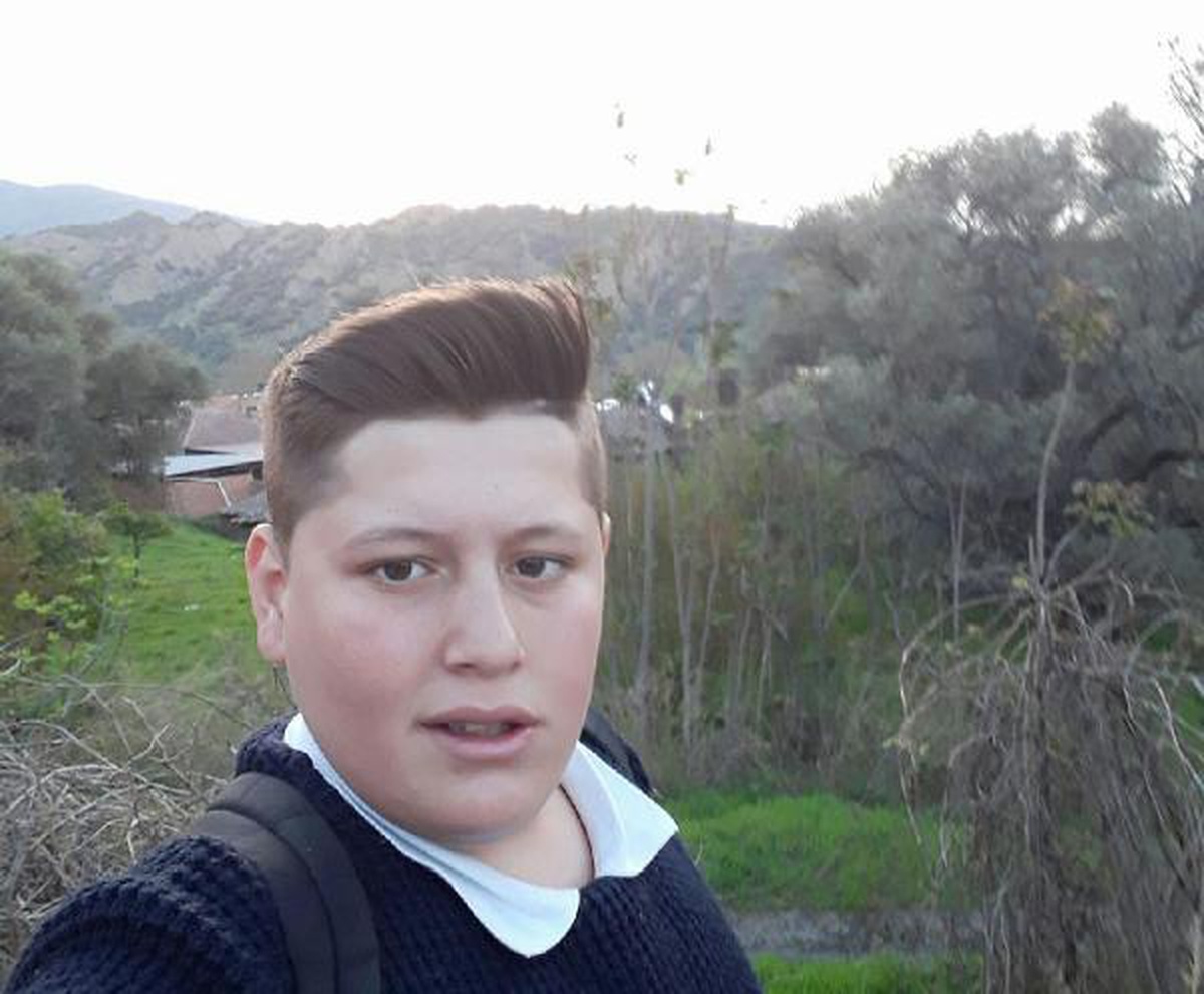 Ahırda elektrik akımına kapılan genç hayatını kaybetti