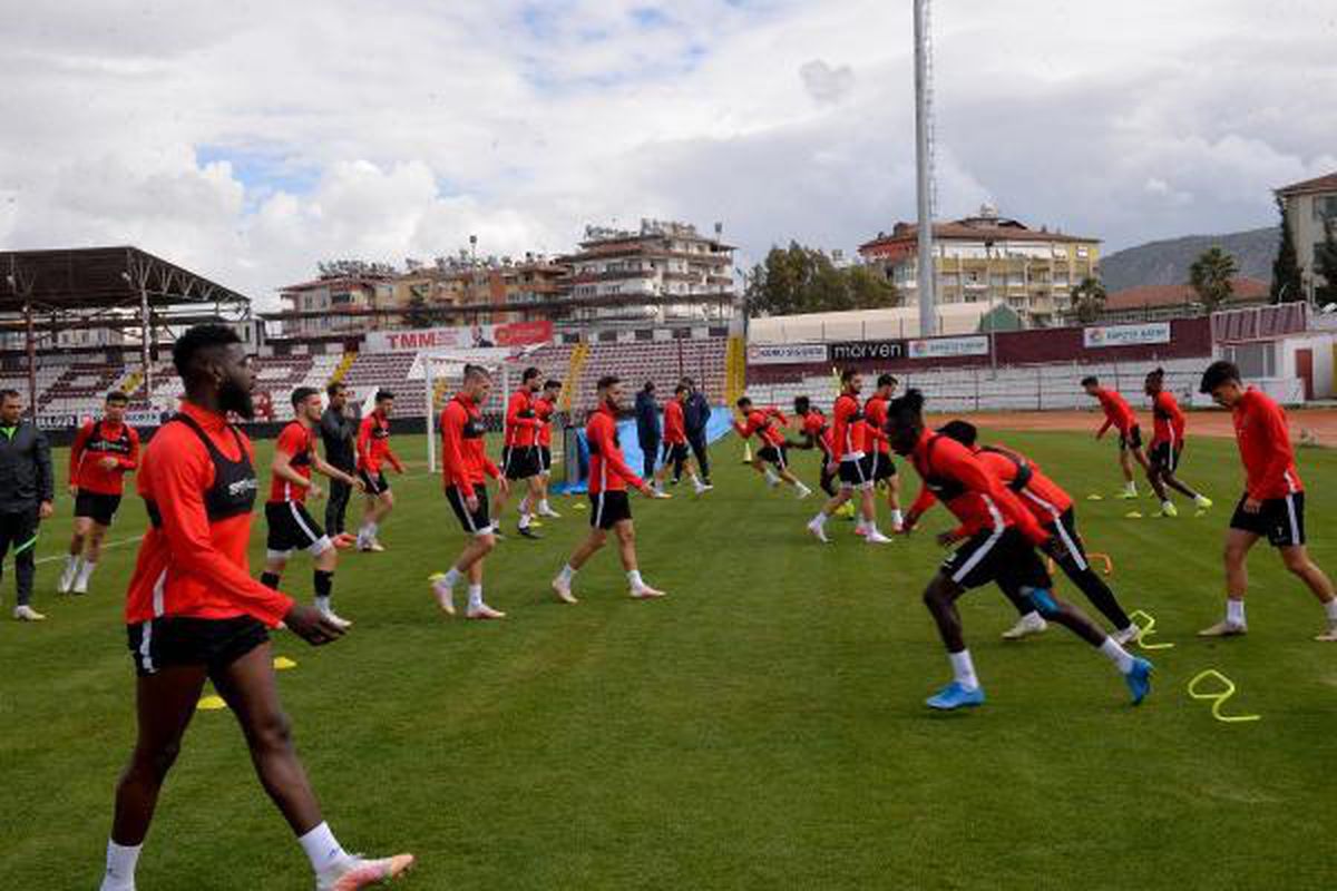 Atakaş Hatayspor\'da hedef ilk 5