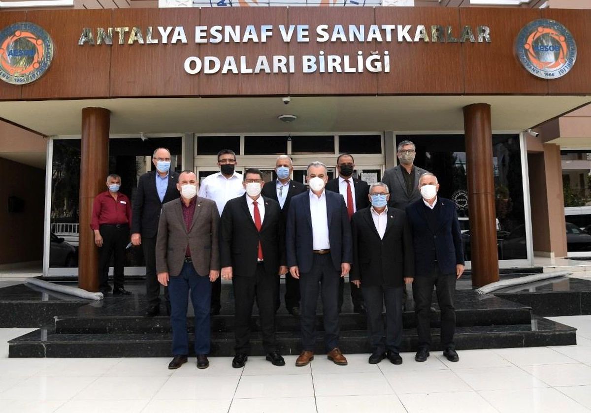 Başkan Esen, \'Konyaaltı Esnafım\' projesini esnafa anlattı