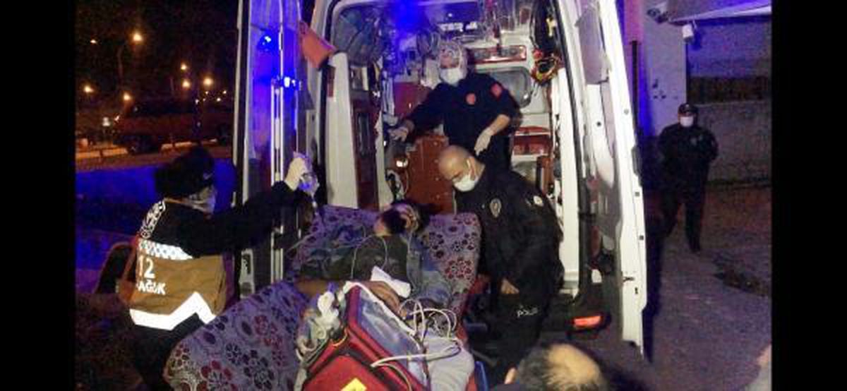 Birlikte içki içerken tartıştığı arkadaşını tabancayla vurdu