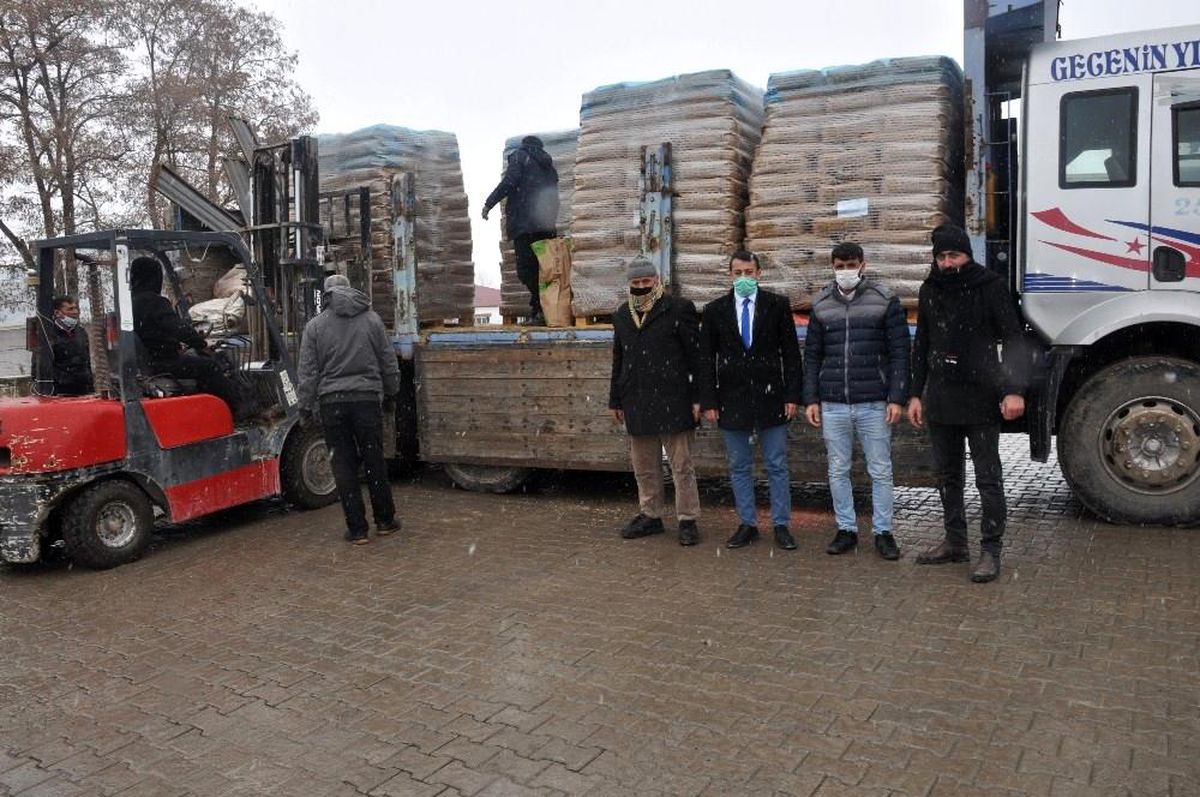 Bulanıklı çiftçilere sertifikalı buğday tohumu desteği