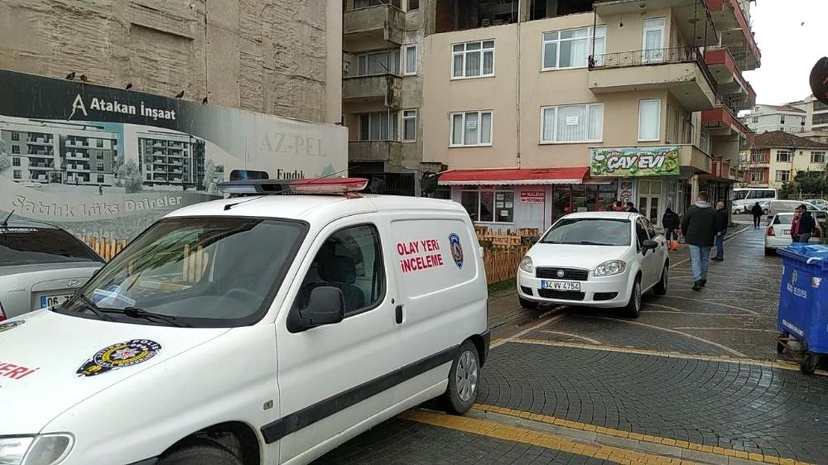 Cinnet getiren şahıs önce karısını, ardından kendini öldürdü