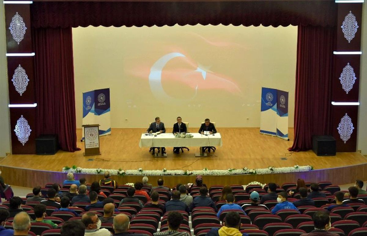 Demir: "TOHM sporcularının elde ettiği başarı bizi gururlandırıyor"