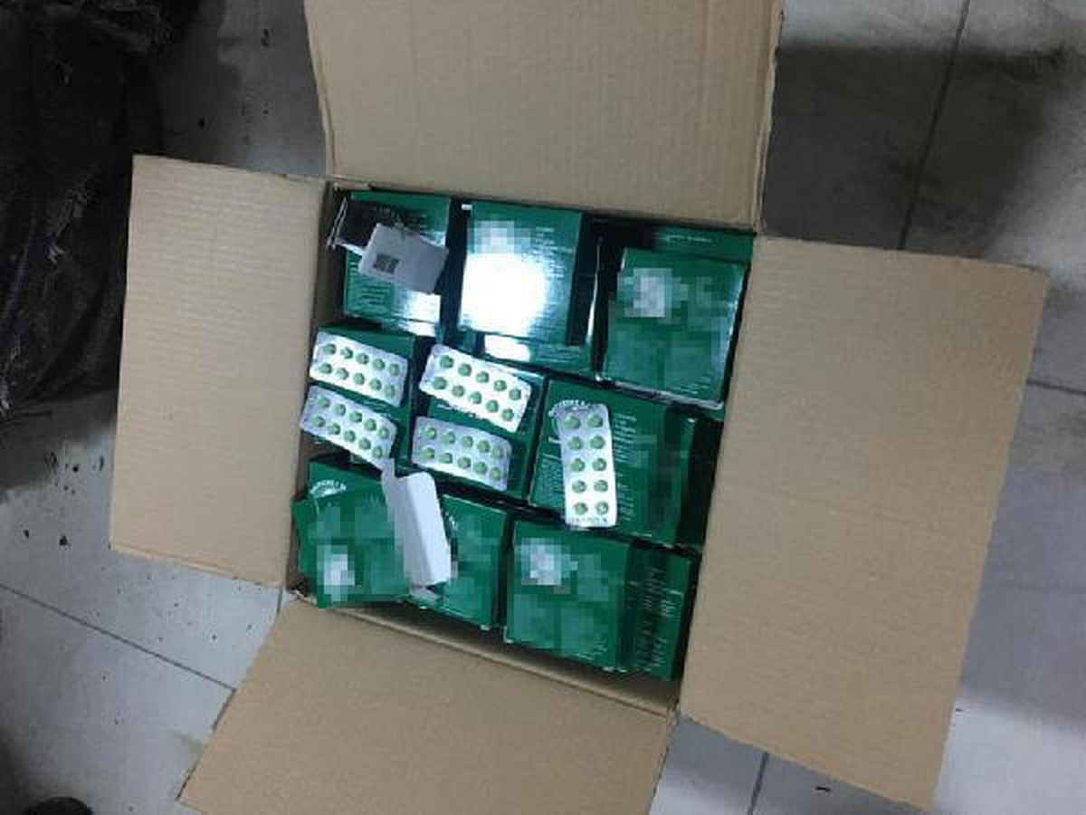 Edirne\'de 300 bin lira değerinde kaçak sentetik ilaç ele geçirildi