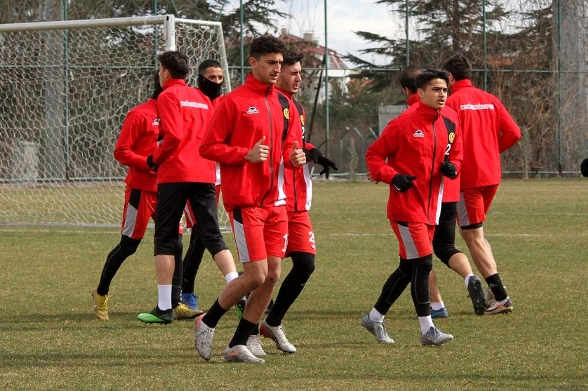 Eskişehirspor\'da Adana Demirspor maçı hazırlıkları başladı