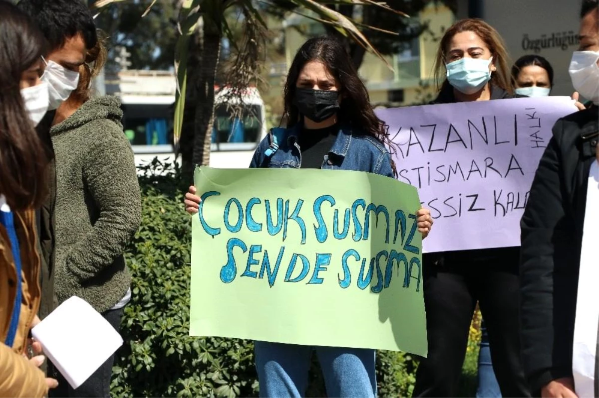 Mersin\'de vatandaşlar çocuk istismarını protesto etti