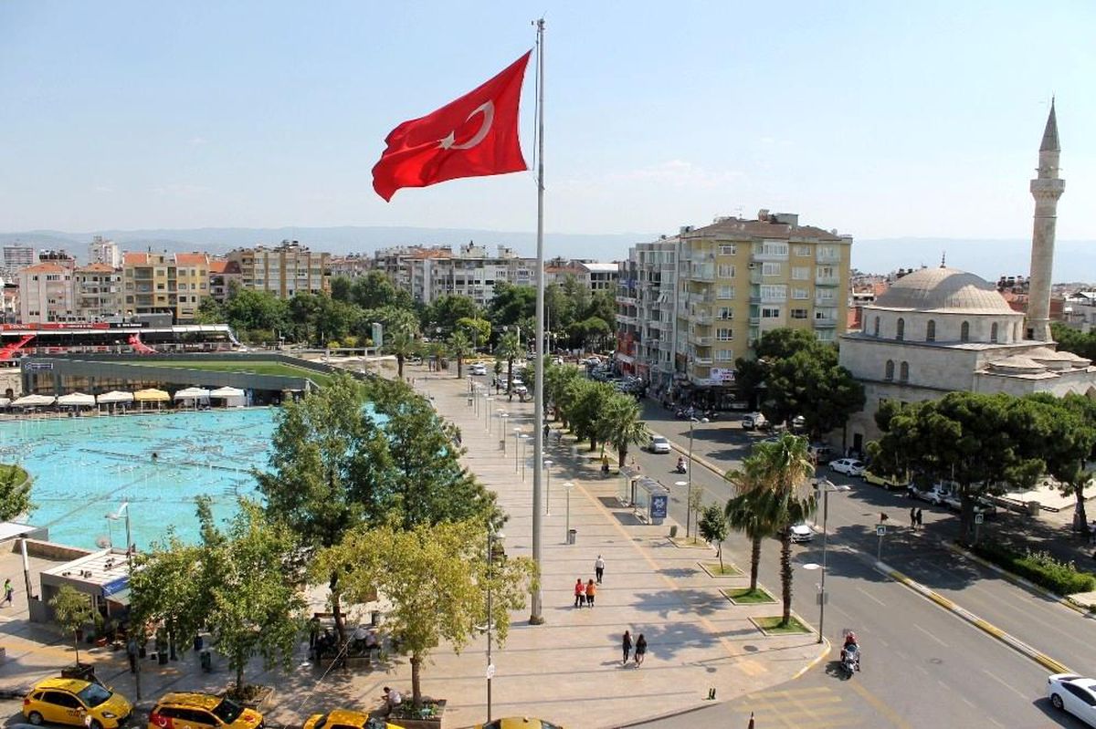 Vali Aksoy; "Aydın\'da pozitif vaka sayısında artış gözlemleniyor"