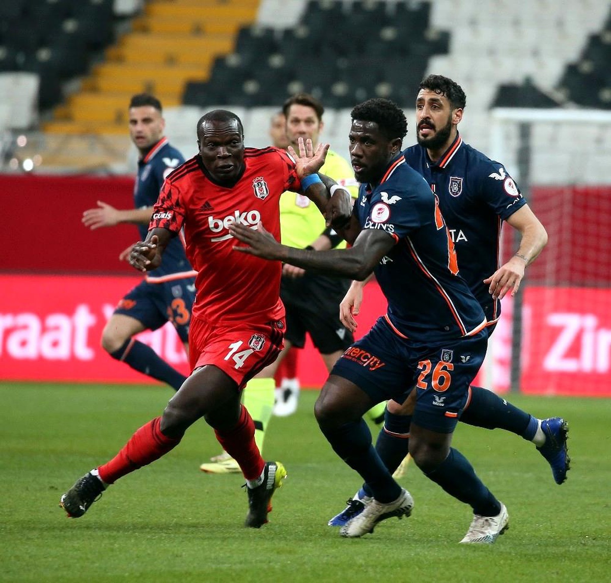 Ziraat Türkiye Kupası: Beşiktaş: 2 - Medipol Başakşehir: 0 (İlk yarı)