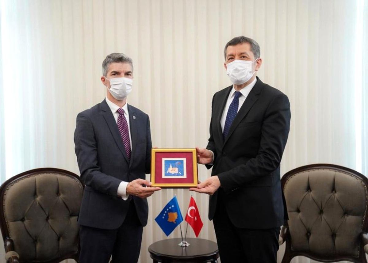 Bakan Selçuk, "Kosova ile eğitim alanındaki iş birliğimizi güçlendiriyoruz"