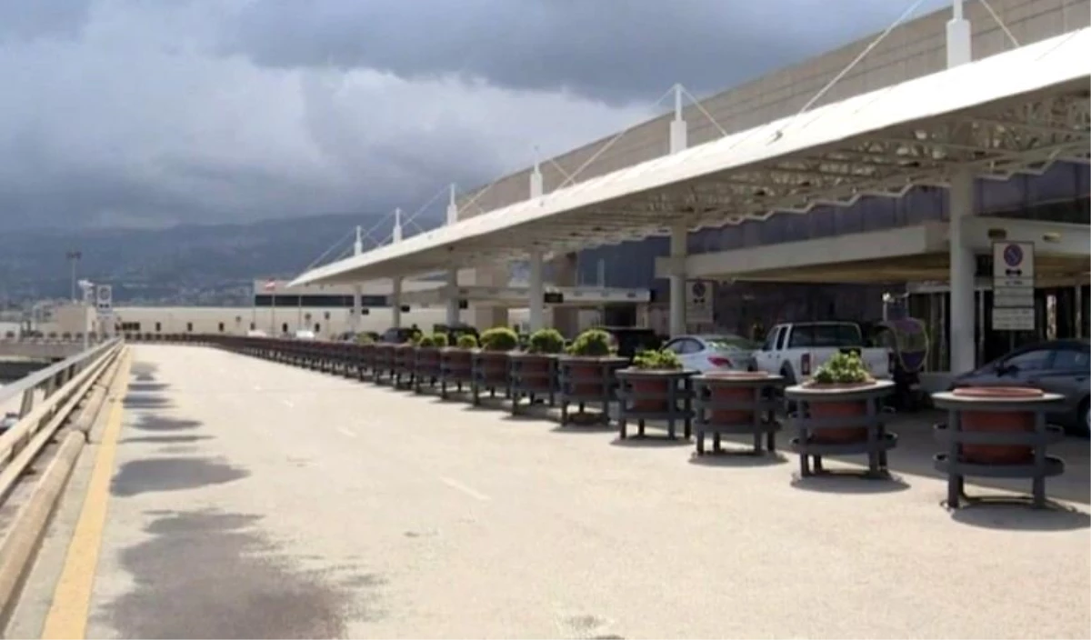 Beyrut\'taki Refik Hariri Uluslararası Havalimanı elektriksiz kaldı