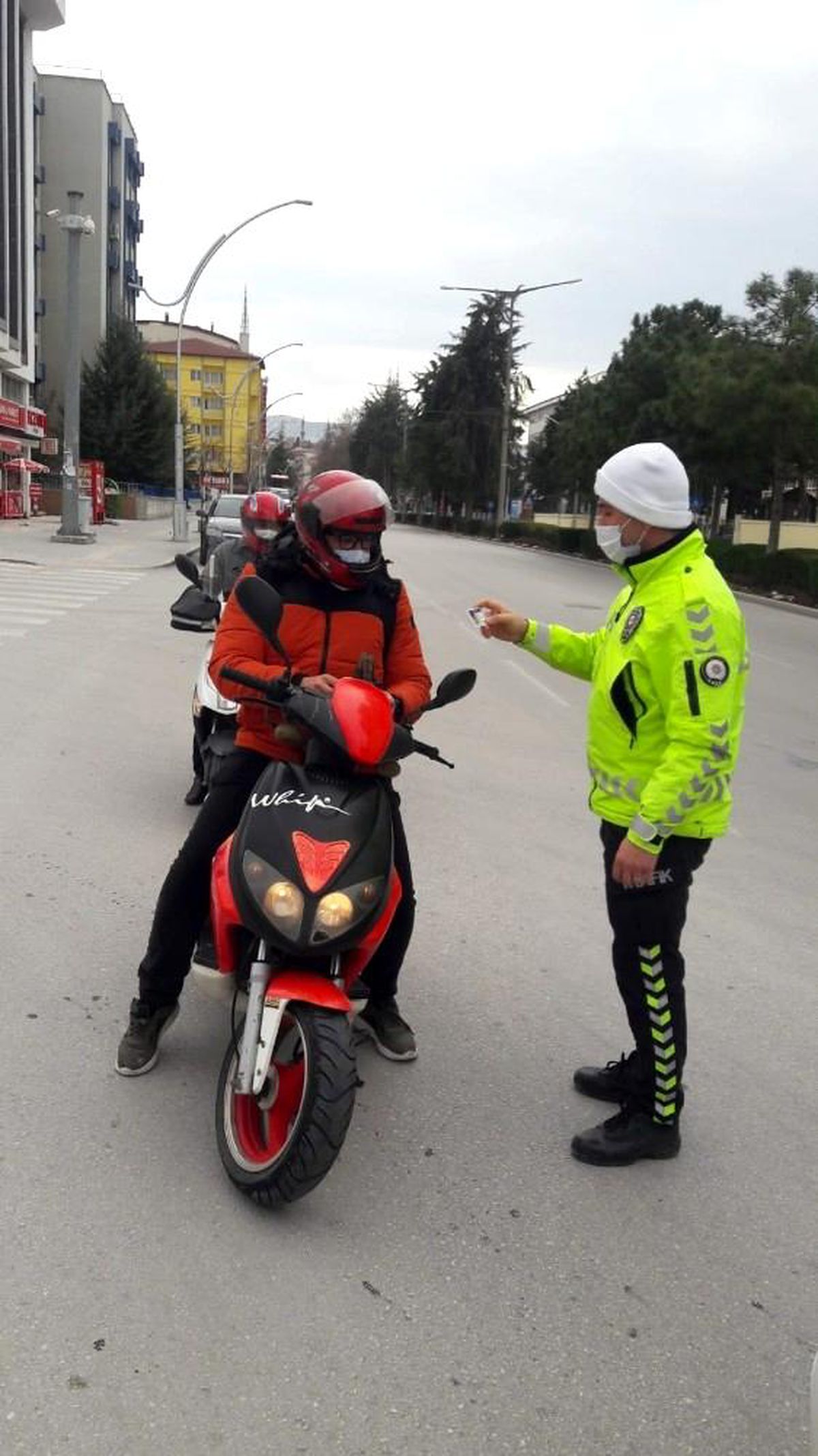 Burdur\'da 17 araç sürücüsüne ceza