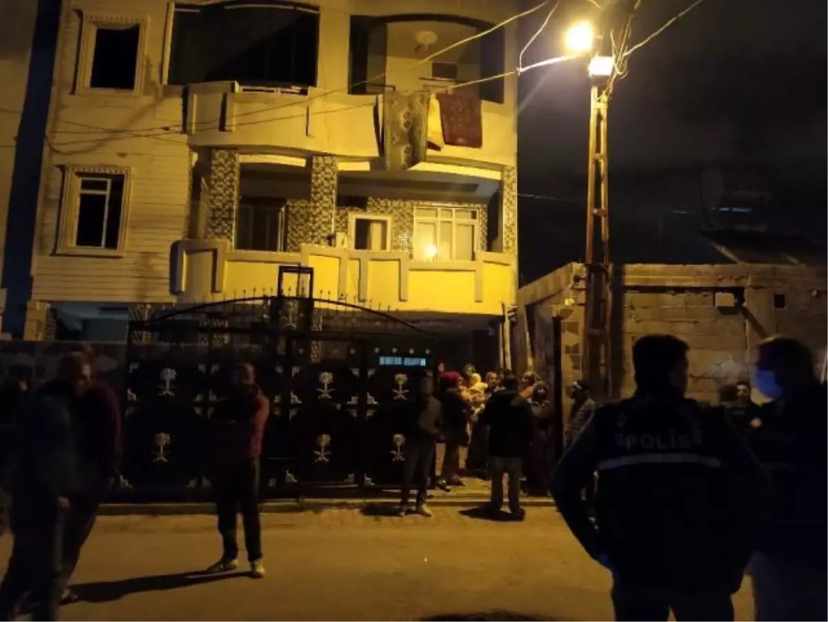 Evlenmelerine izin verilmeyen iki genç el ele tutuşup 4\'üncü kattan atladı