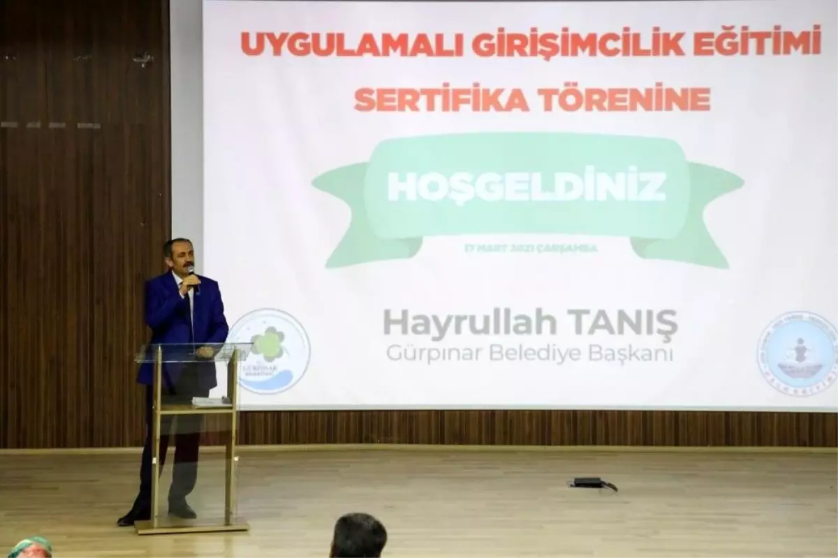 Gürpınar\'da uygulamalı girişimcilik eğitimi sertifika töreni yapıldı