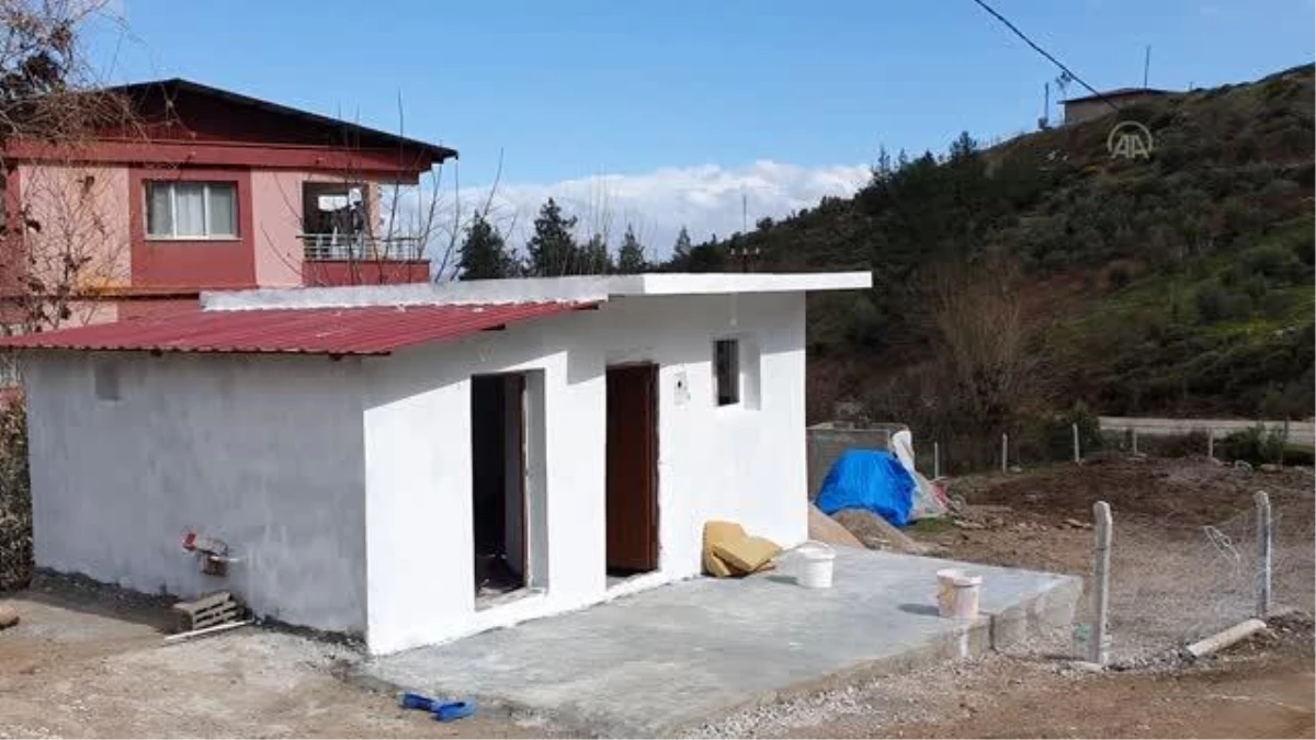 İhtiyaç sahibi kadının evi yenilendi