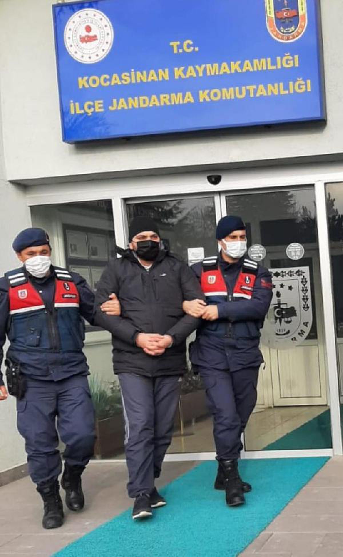 Kayseri\'de terör örgütü şüphelisi adliyeye sevk edildi