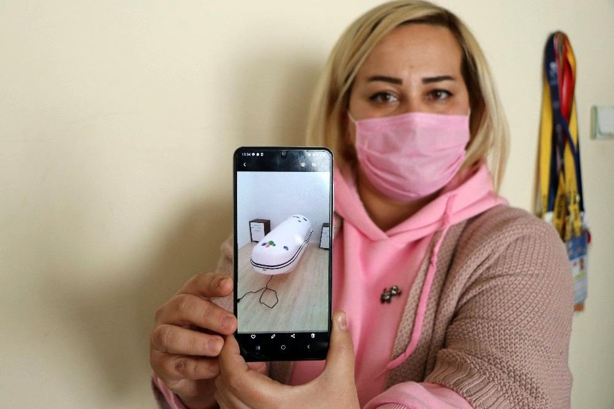 Kiraladığını sandığı eşyalarının satıldığını öğrenince şoke oldu