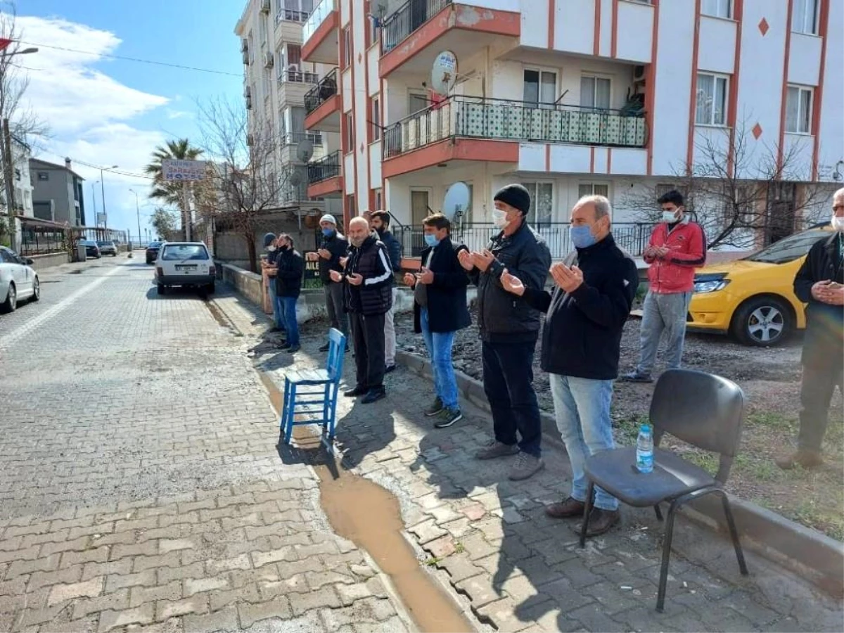 Son dakika haberi: Sarımsaklı Yardımlaşma Derneği\'nden Çanakkale şehitleri için hayır yemeği