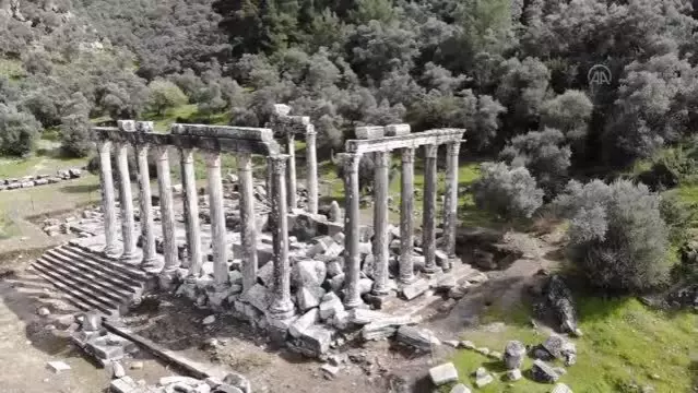 Zeus Tapınağı yapılan çalışmalarla eski ihtişamına kavuşturulacak