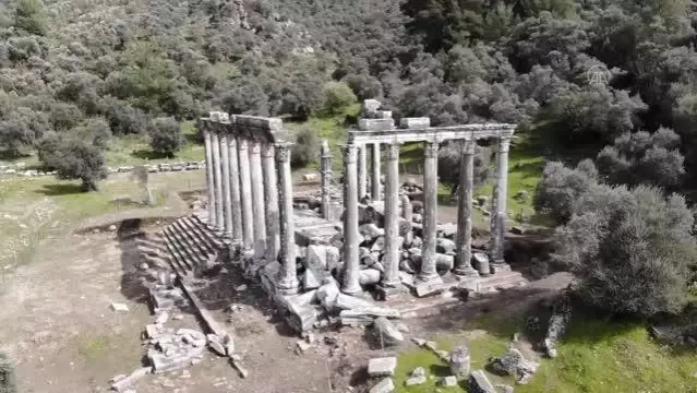 Zeus Tapınağı yapılan çalışmalarla eski ihtişamına kavuşturulacak