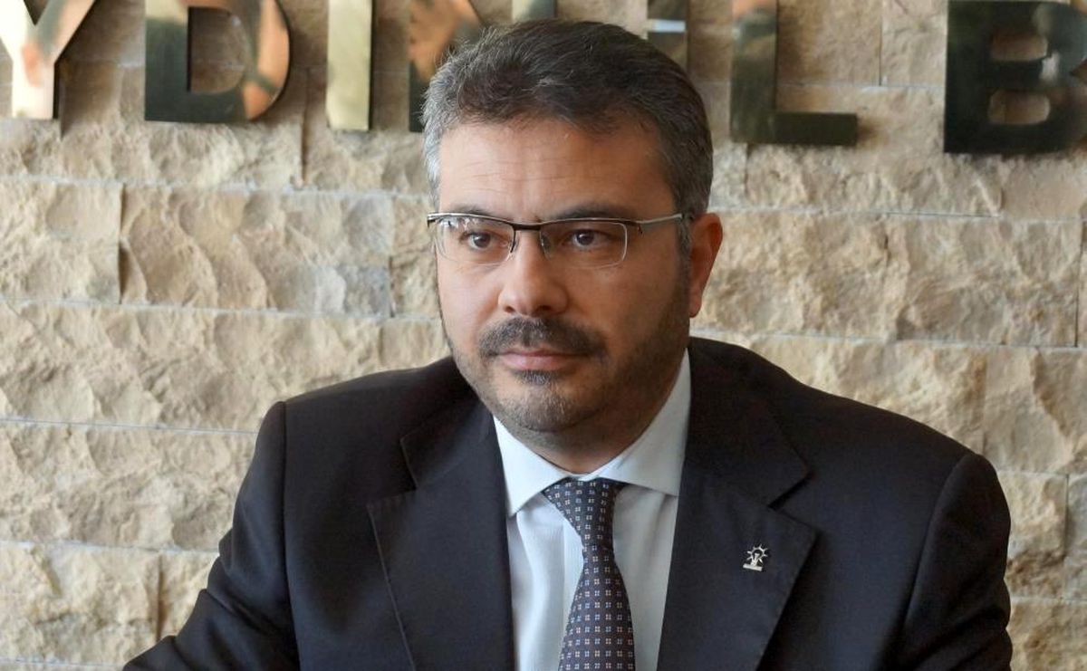AK Parti Aydın İl Başkanı Özmen, "106 yıl sonra da geleceğimize sahip çıkmaya devam ediyoruz"