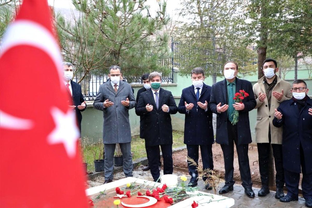 Aksaray\'da 18 Mart Çanakkale Zaferi ve Şehitleri Anma Günü