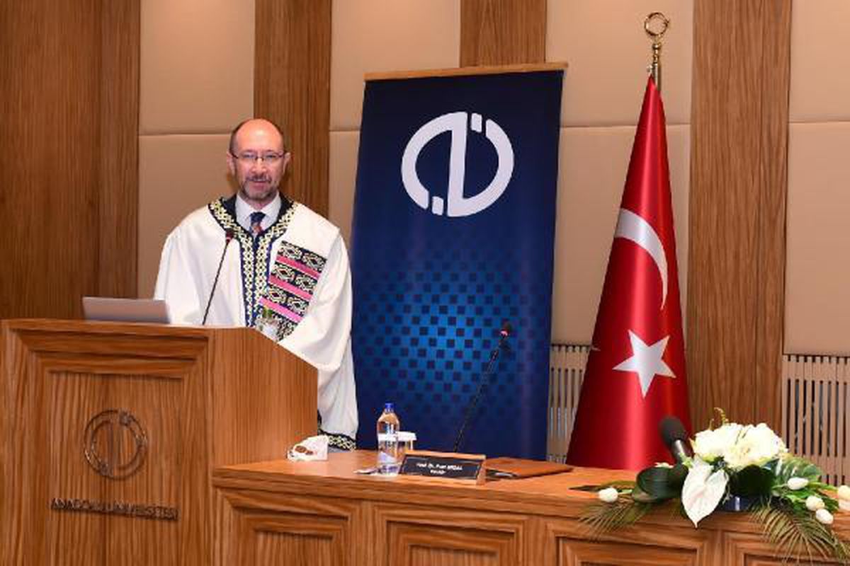 AÜ Rektörü Prof. Dr. Fuat Erdal, koronavirüse yakalandı