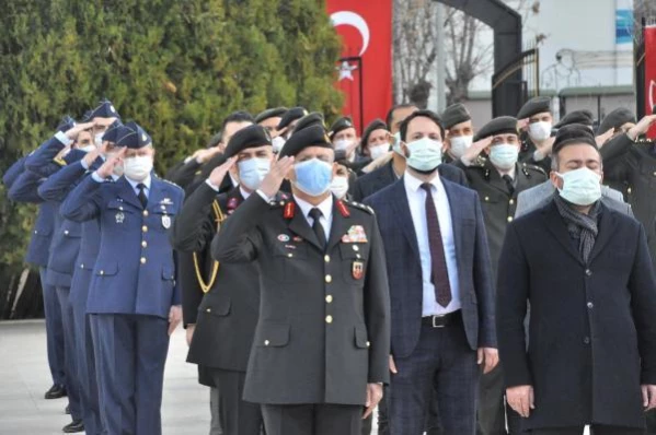 Diyarbakır'da askerlerden 'Şehitler ölmez vatan bölünmez' yürüyüşü
