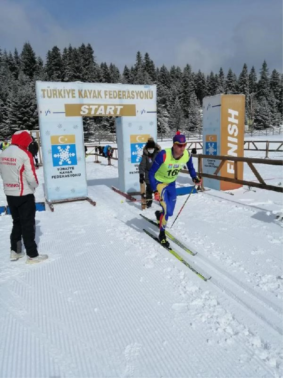 FIS Kayaklı Koşu Balkan Kupası finalleri Gerede\'de başladı