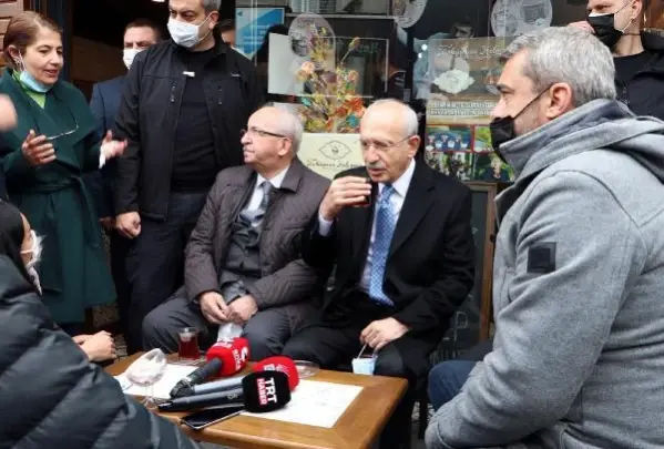 CHP Genel Başkanı Kılıçdaroğlu, Tekirdağ Büyükşehir Belediye Başkanı Albayrak'ı ziyaret etti