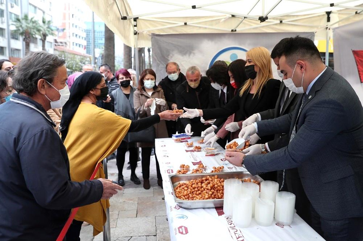 Merkezefendi Belediyesinden 18 Mart Şehitleri Anma Günü\'ne özel lokma hayrı