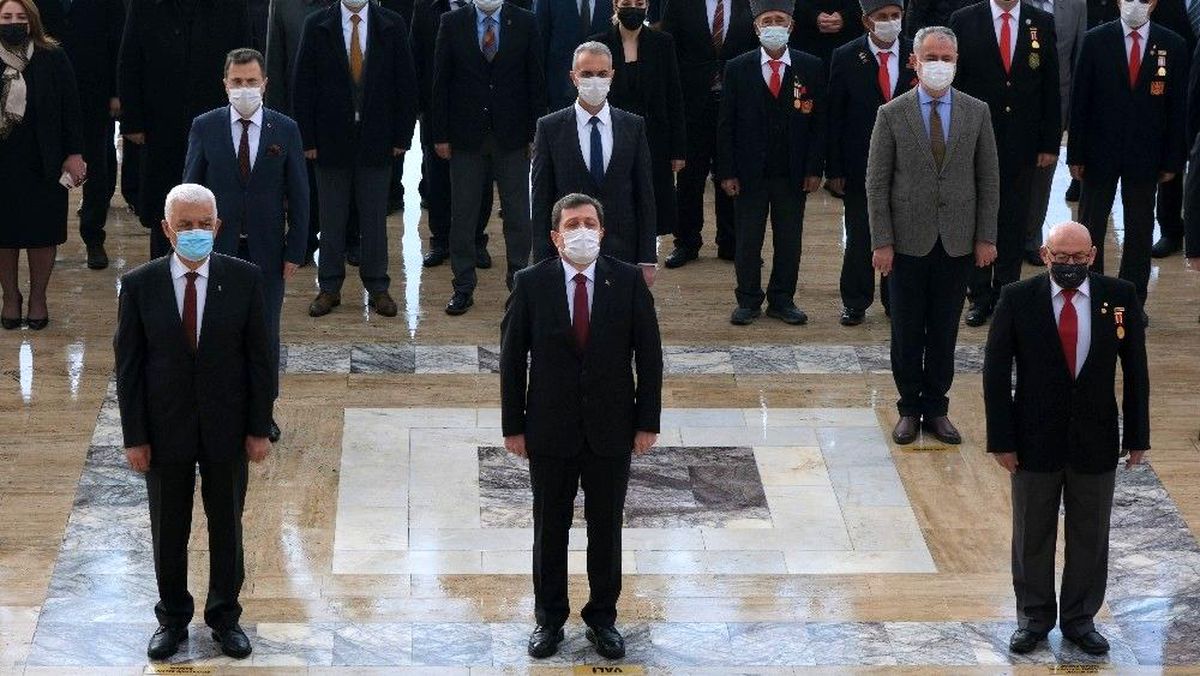 Muğla\'da, 18 Mart\'ın yıl dönümünde şehitler anıldı