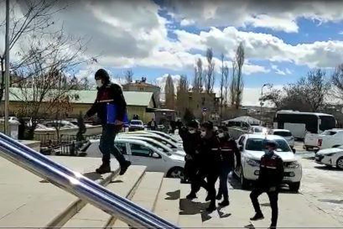 PKK/KCK terör örgütüne eleman temin eden terörist yakalandı