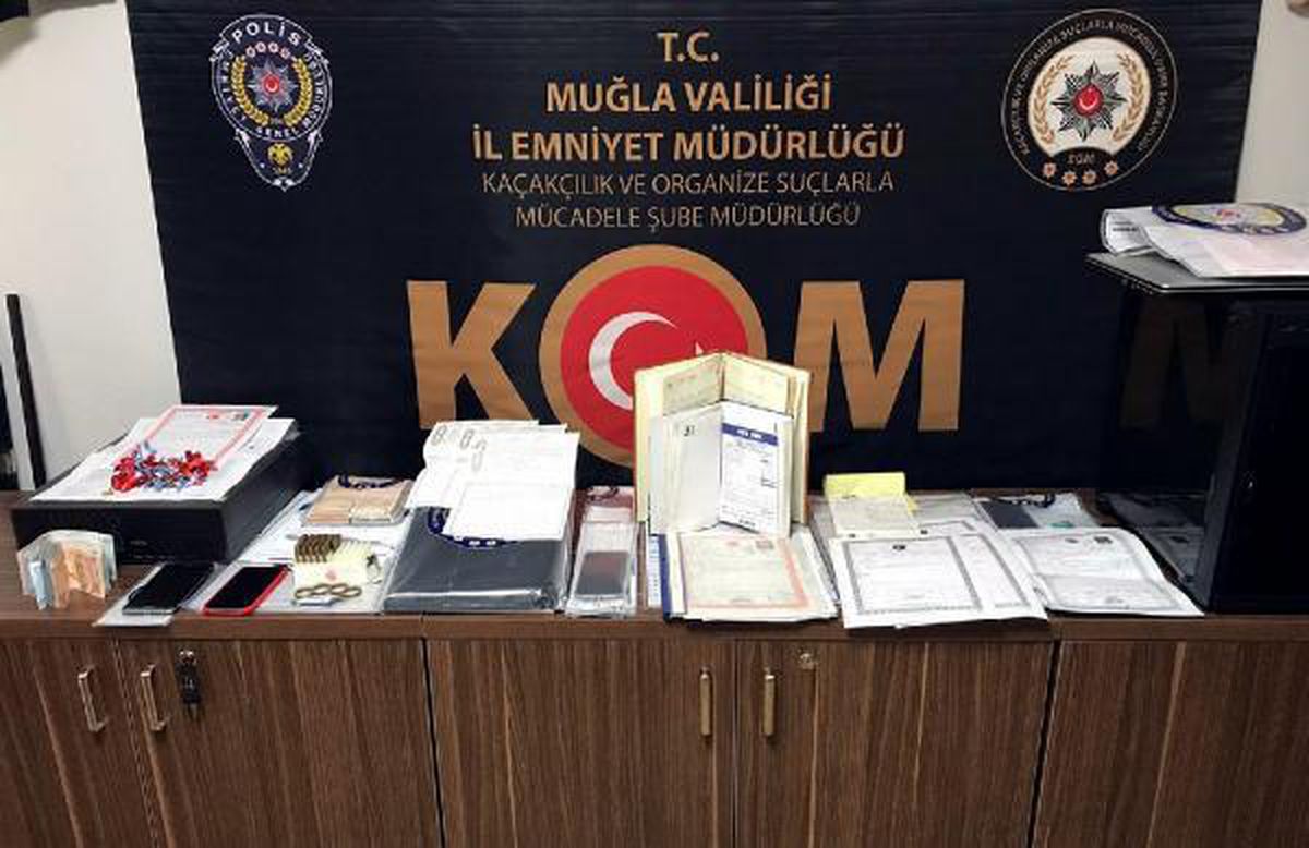 Tefeci çetesine \'huzur\' operasyonu; Çete lideri adına kayıtlı 100\'den fazla tapu bulundu