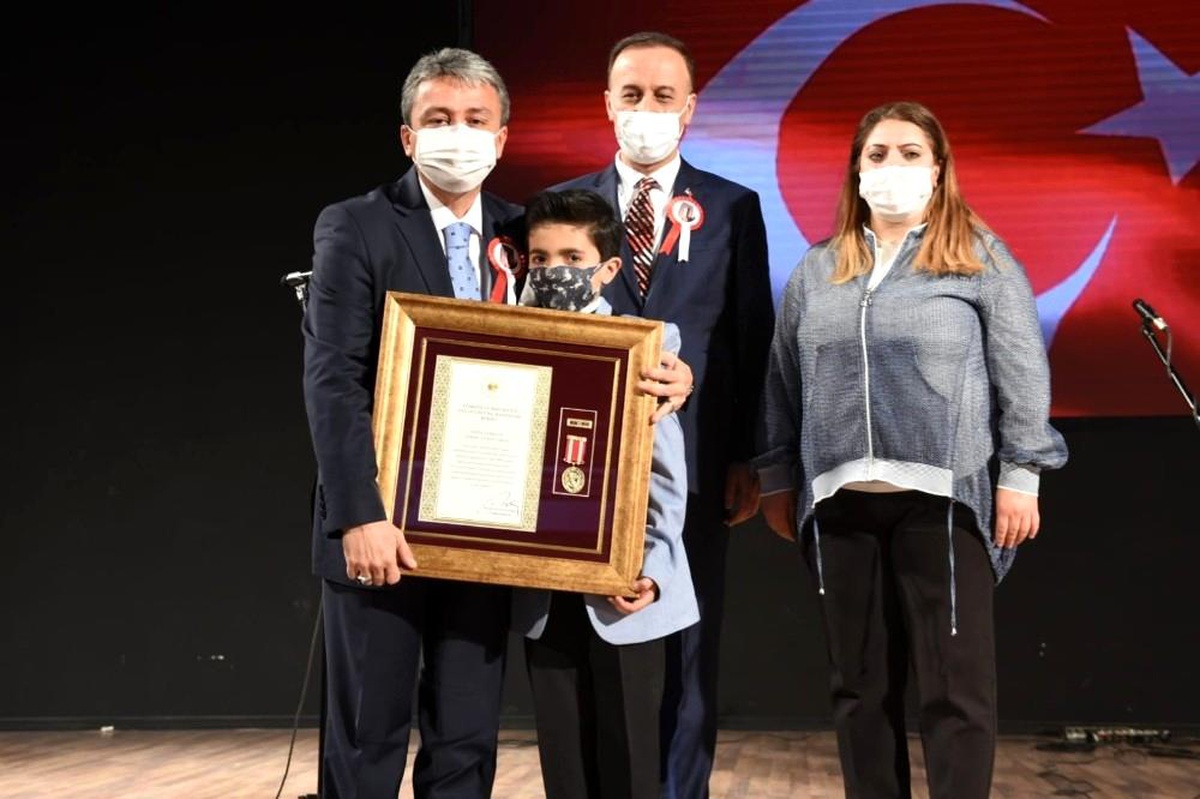 Vali Erin, "Milletimizin çıkarlarının olduğu her yerdeyiz"