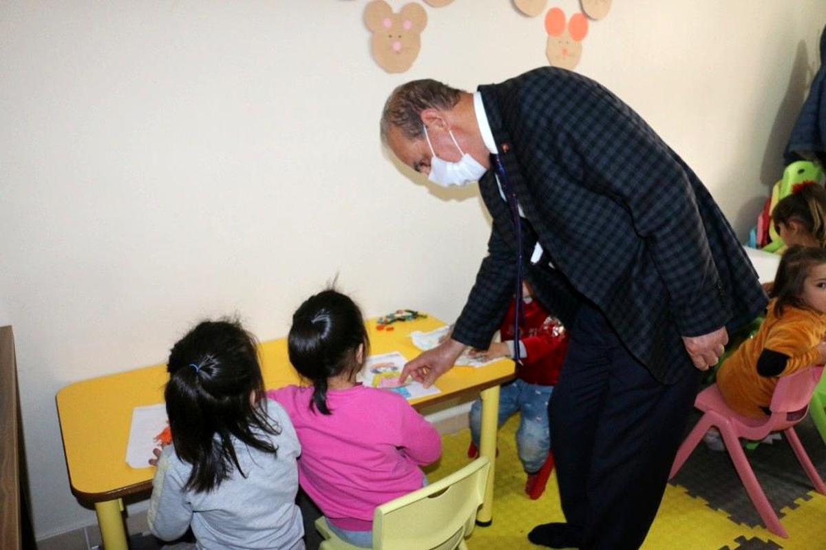 Yalçınkaya\'dan kadın destek merkezine ziyaret
