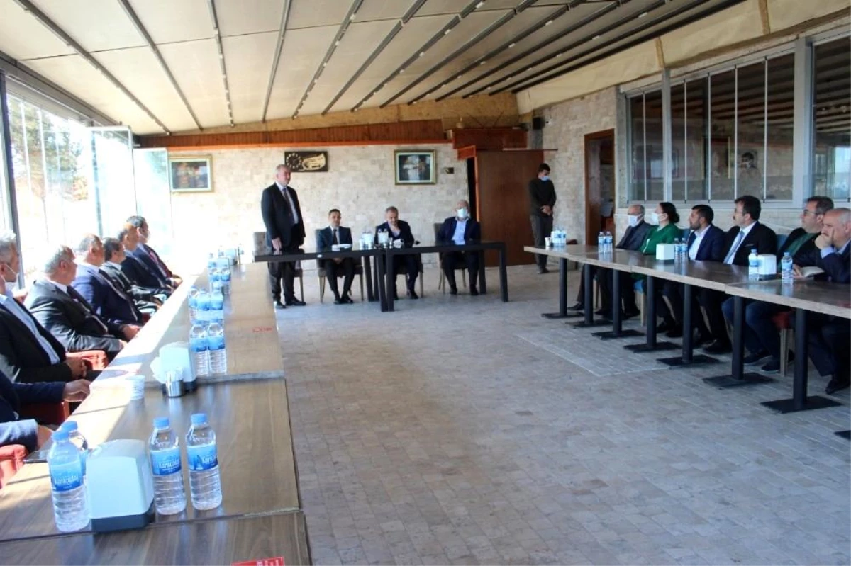 Adıyaman Belediyeler Birliği toplantısı Kahta\'da yapıldı